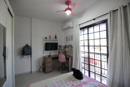 Casa à venda com 135m², 3 quartos e 1 vagaSuíte 2