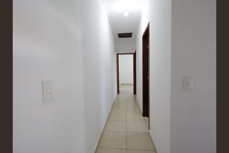 Casa à venda com 135m², 3 quartos e 2 vagasCorredor