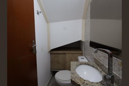 Casa à venda com 135m², 3 quartos e 2 vagasLavabo