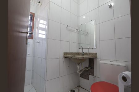Casa à venda com 135m², 3 quartos e 2 vagasBanheiro
