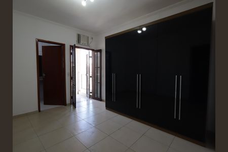 Suíte de casa à venda com 3 quartos, 135m² em Jardim Monte Kemel, São Paulo