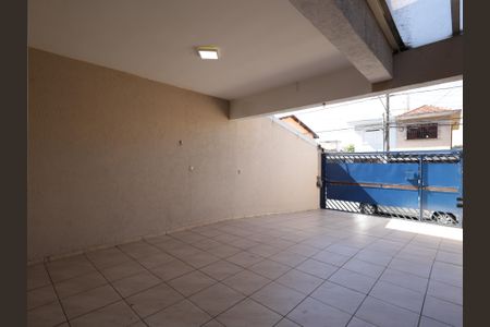 Casa à venda com 135m², 3 quartos e 2 vagasGaragem