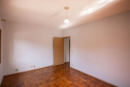 Casa à venda com 246m², 3 quartos e 5 vagasQuarto 1