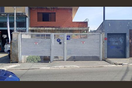 Casa à venda com 246m², 3 quartos e 5 vagasFachada