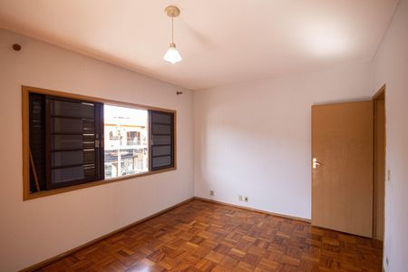 Casa à venda com 246m², 3 quartos e 5 vagasQuarto 1