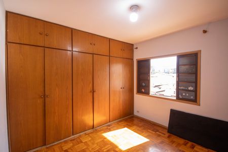 Casa à venda com 246m², 3 quartos e 5 vagasQuarto 3