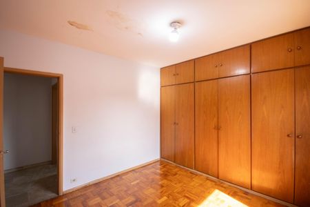 Casa à venda com 246m², 3 quartos e 5 vagasQuarto 3