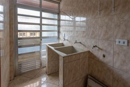 Casa à venda com 280m², 3 quartos e 8 vagasÁrea de serviço