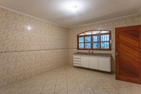 Casa à venda com 280m², 3 quartos e 8 vagasBanheiro social