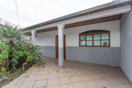 Casa à venda com 280m², 3 quartos e 8 vagasEntrada