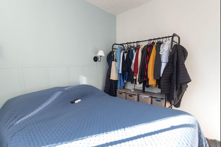 Quarto 1 de apartamento para alugar com 2 quartos, 35m² em Parque Industrial Tomas Edson, São Paulo