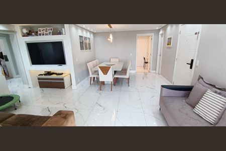 Apartamento à venda com 125m², 3 quartos e 2 vagasSala