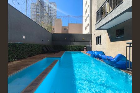 Apartamento à venda com 29m², 1 quarto e sem vaga Apartamento à venda com 29m², 1 quarto e sem vagaPiscina