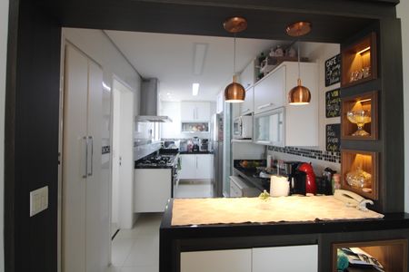 Apartamento à venda com 124m², 3 quartos e 2 vagasCozinha