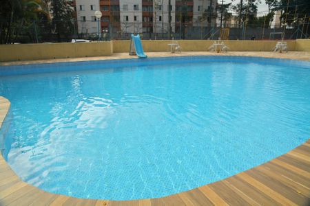 Apartamento à venda com 55m², 2 quartos e 1 vagaÁrea comum - Piscina