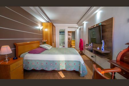 Apartamento à venda com 290m², 5 quartos e 3 vagasSuite