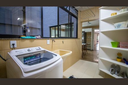 Apartamento à venda com 290m², 5 quartos e 3 vagasÁrea de Serviço