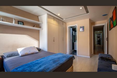 Apartamento à venda com 290m², 5 quartos e 3 vagasSuite 3