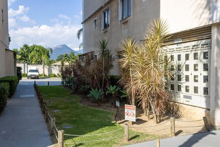 Apartamento para alugar com 40m², 2 quartos e 1 vaga Apartamento para alugar com 40m², 2 quartos e 1 vagaÁrea comum - Área Verde