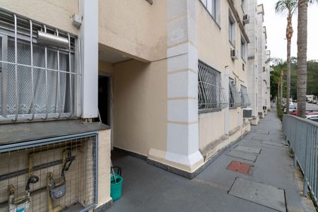 Apartamento para alugar com 40m², 2 quartos e 1 vaga Apartamento para alugar com 40m², 2 quartos e 1 vagaFachada do bloco