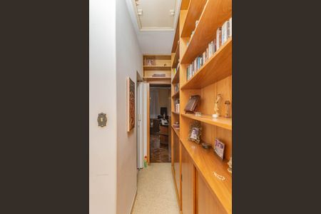 Casa à venda com 117m², 2 quartos e 1 vagaCorredor