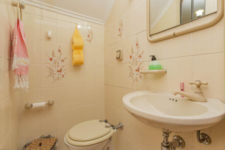 Lavabo de casa à venda com 2 quartos, 117m² em Vila Gumercindo, São Paulo