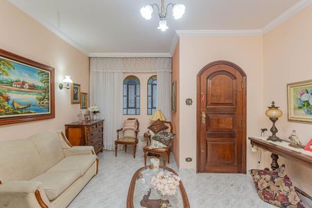 Sala de casa à venda com 2 quartos, 117m² em Vila Gumercindo, São Paulo