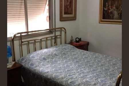 Casa à venda com 3 quartos, 132m² em Vila Firmiano Pinto, São Paulo