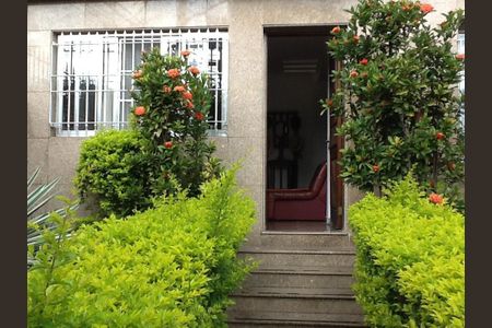 Casa à venda com 132m², 3 quartos e 3 vagas