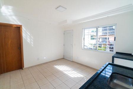 Casa à venda com 250m², 7 quartos e 2 vagasCasa 2 - Sala/Cozinha