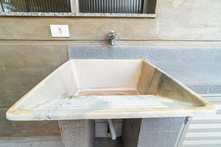 Casa à venda com 250m², 7 quartos e 2 vagasCasa 5 - Lavanderia Detalhe