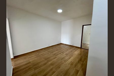 Sala de casa para alugar com 2 quartos, 150m² em Jardim Pinhal, Guarulhos