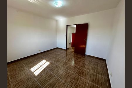 Quarto 2 de casa para alugar com 2 quartos, 150m² em Jardim Pinhal, Guarulhos
