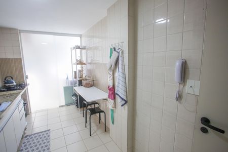 Apartamento à venda com 86m², 3 quartos e 1 vagaCozinha