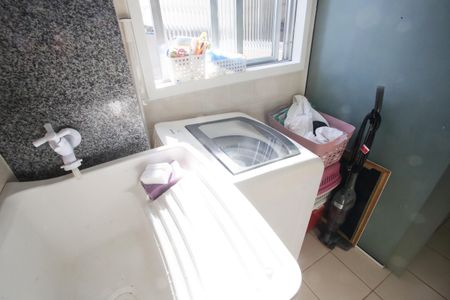 Apartamento à venda com 86m², 3 quartos e 1 vagaÁrea de Serviço