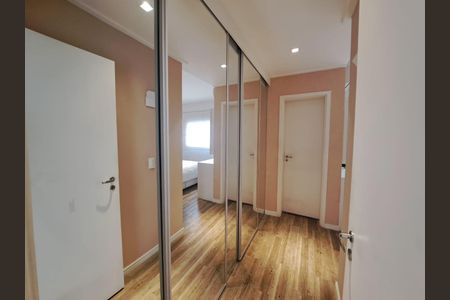 Apartamento à venda com 136m², 3 quartos e 2 vagasSuíte 2