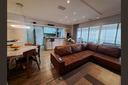 Apartamento à venda com 136m², 3 quartos e 2 vagasSala