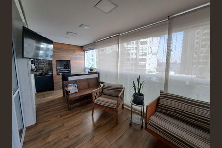 Apartamento à venda com 136m², 3 quartos e 2 vagasVaranda
