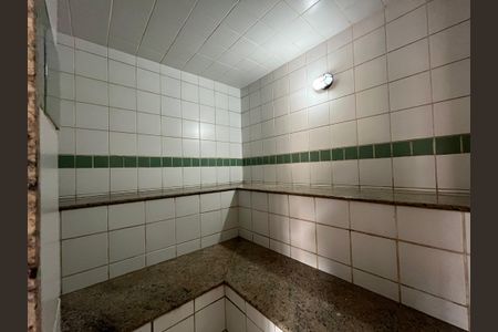 Apartamento à venda com 130m², 4 quartos e 2 vagas Apartamento à venda com 130m², 4 quartos e 2 vagasÁrea comum - Sauna