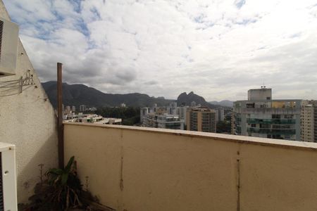 Apartamento à venda com 130m², 4 quartos e 2 vagas Apartamento à venda com 130m², 4 quartos e 2 vagasSuíte 2 - Vista