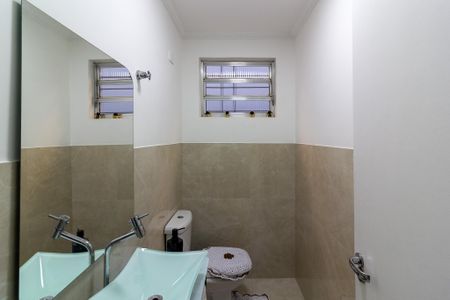 Casa à venda com 121m², 3 quartos e 2 vagasLavabo da Sala