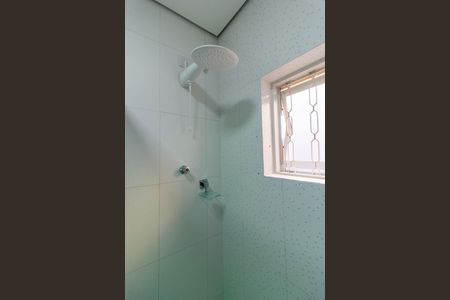 Casa à venda com 121m², 3 quartos e 2 vagasBanheiro Social