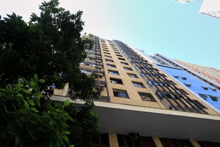 Fachada de apartamento para alugar com 1 quarto, 55m² em Centro, Belo Horizonte