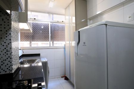 Cozinha e Área de Serviço de apartamento para alugar com 1 quarto, 55m² em Centro, Belo Horizonte
