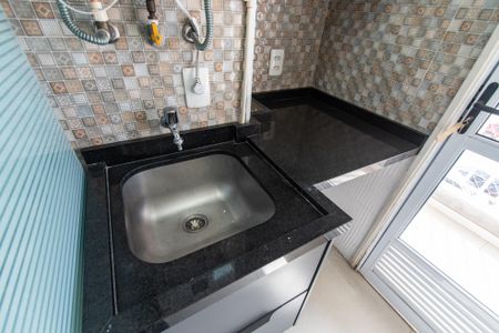 Apartamento à venda com 55m², 2 quartos e 1 vagaÁrea de serviço