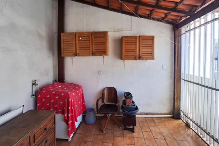 Casa à venda com 168m², 3 quartos e sem vagaQuintal