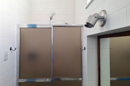 Casa à venda com 168m², 3 quartos e sem vagaBanheiro Social