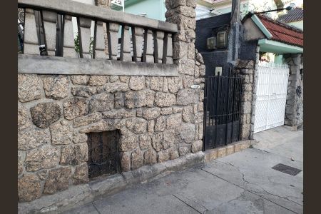 Casa à venda com 168m², 3 quartos e sem vagaFachada