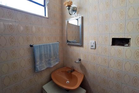 Casa à venda com 168m², 3 quartos e sem vagaBanheiro da Suíte 