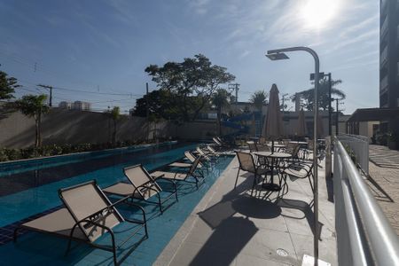 Apartamento à venda com 37m², 2 quartos e sem vaga Apartamento à venda com 37m², 2 quartos e sem vagaÁrea comum - Piscina